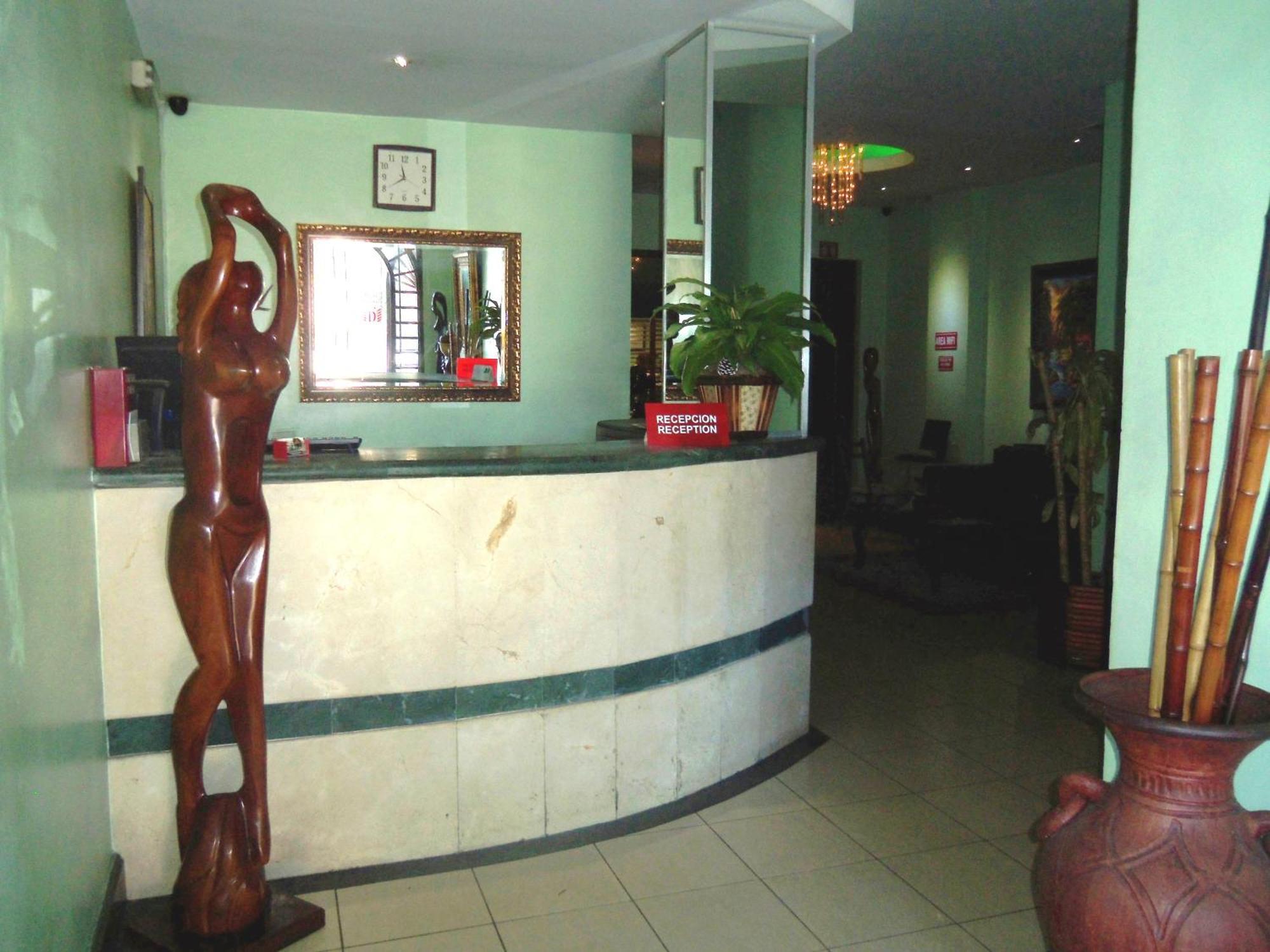 Hotel Discovery Santo Domingo Exteriör bild
